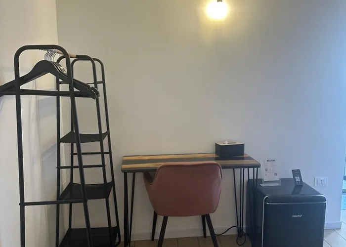 B&borrelli La Dimora Dell Artista Neapol